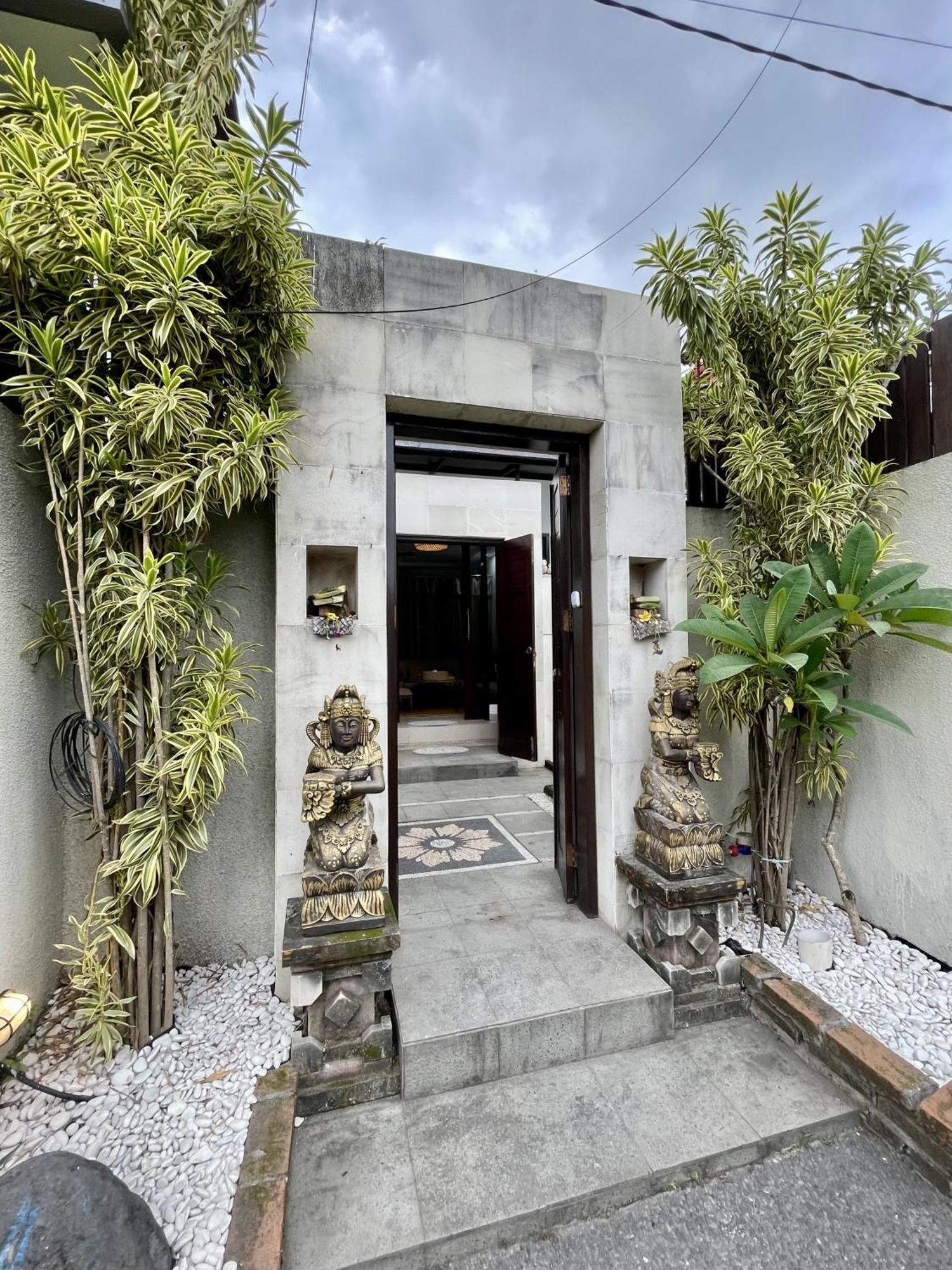 Loli * Sanur (Bali)